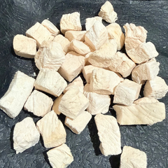 DOBIDO Freeze Dried Free Range Chicken Breast Dog Cat Treats 100g