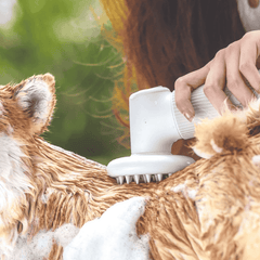 Uah Pet FUR-EVER CLEAN Automatic Foaming Soap Dispenser and Dog Bath Brush